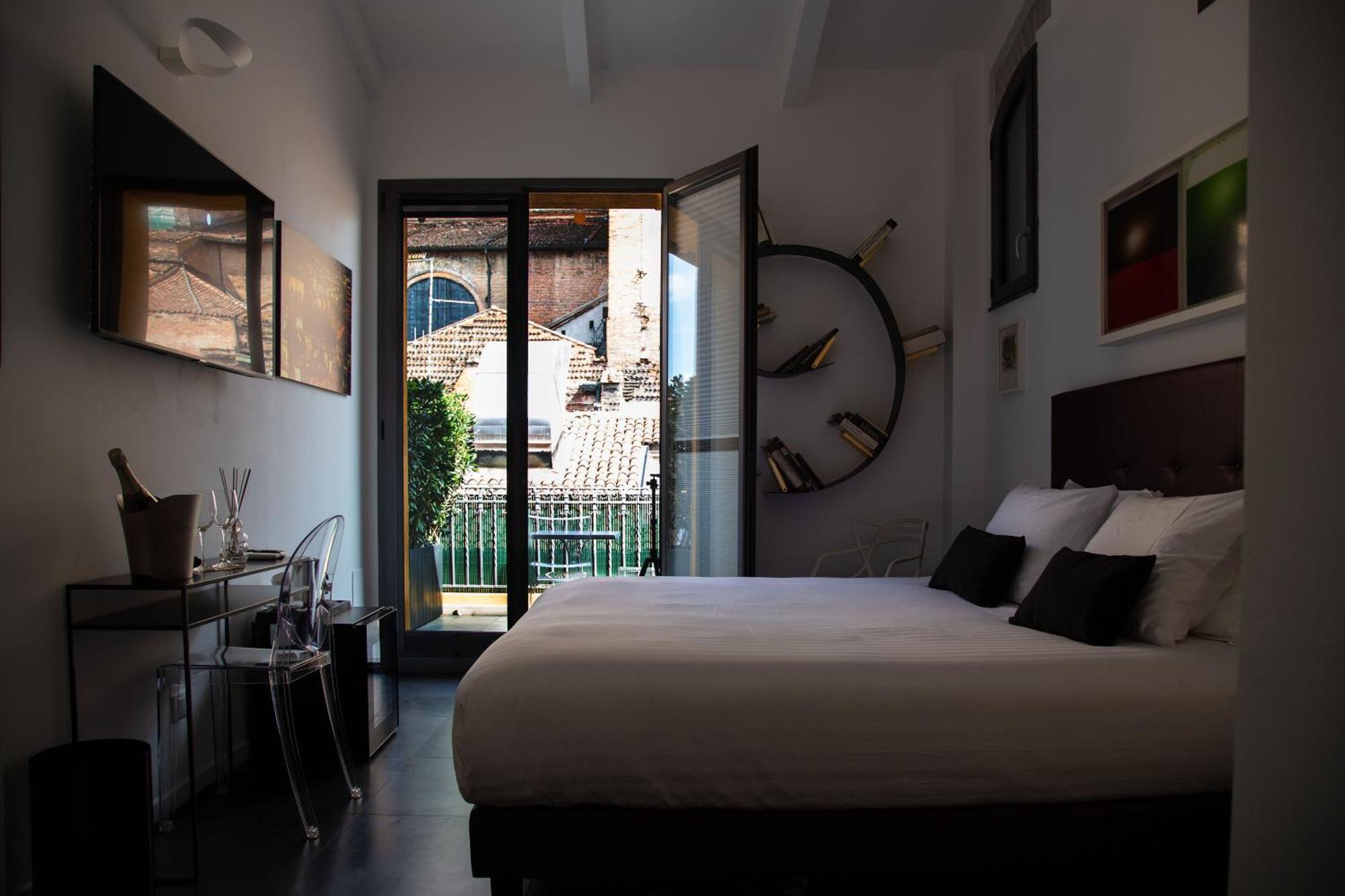 Bologna Rooftop - Twa — Photos 1